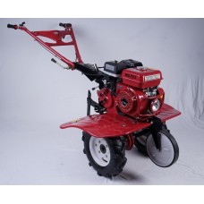 Motosapatoare pe benzina 7 CP 3 viteze cu accesori..